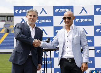 Директорът на „Хома“: Уверявам феновете на Левски, че отборът има екипировка от най-висок клас (ВИДЕО)