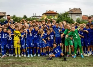 Левски спечели два трофея в Асеновград
